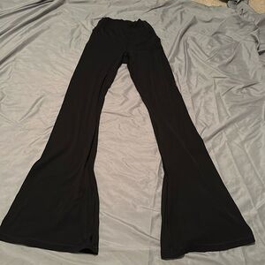 offline by aerie crossover flare leggings